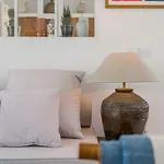 Πανσιόν Quiet 2br House W/ Garden - Near | By Airnest Charneca (Setubal)